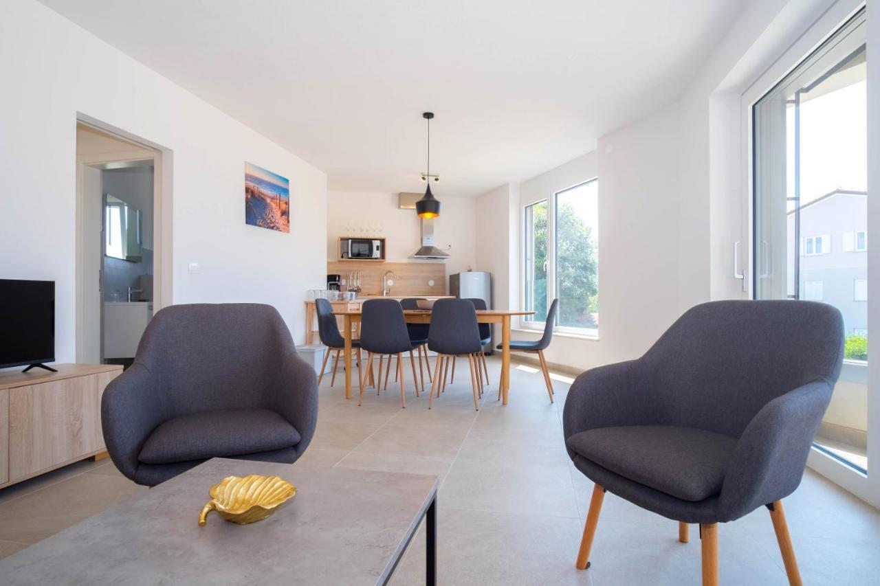 The Blueview Appartements Novigrad Novigrad Istria Esterno foto